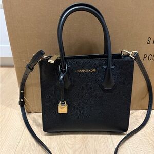 Michael Kors Mercer Pebbled Leather Crossbody Bag